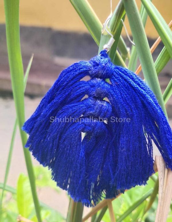 Leaf Shaped Tassel Earring